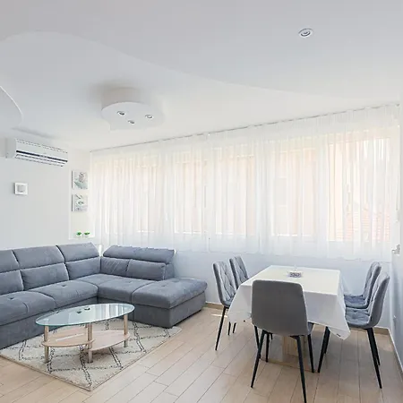 Satureja Montana ספליט