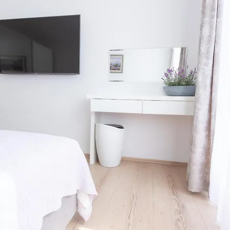 Apartament Satureja Montana *